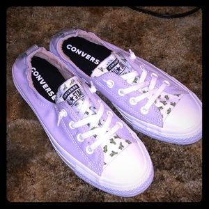 Custom made chuck Taylor’s